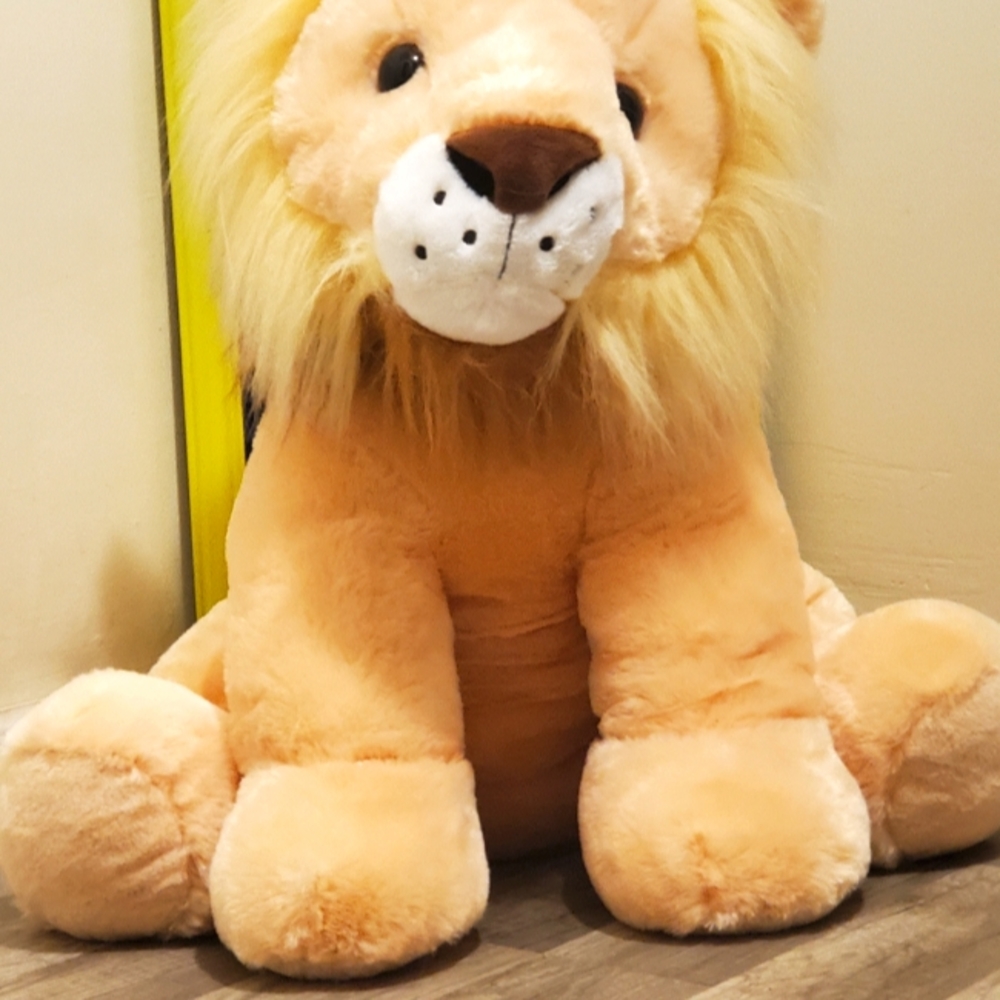 Stuff lion